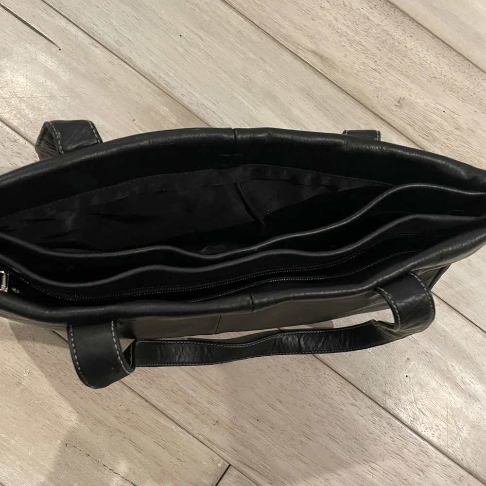 Vintage black Perlina New York tote bag/shoulder bag. - Picture 3 of 4